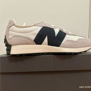 New Balance 327 in Sea Salt, White & Black | Brand New, in box